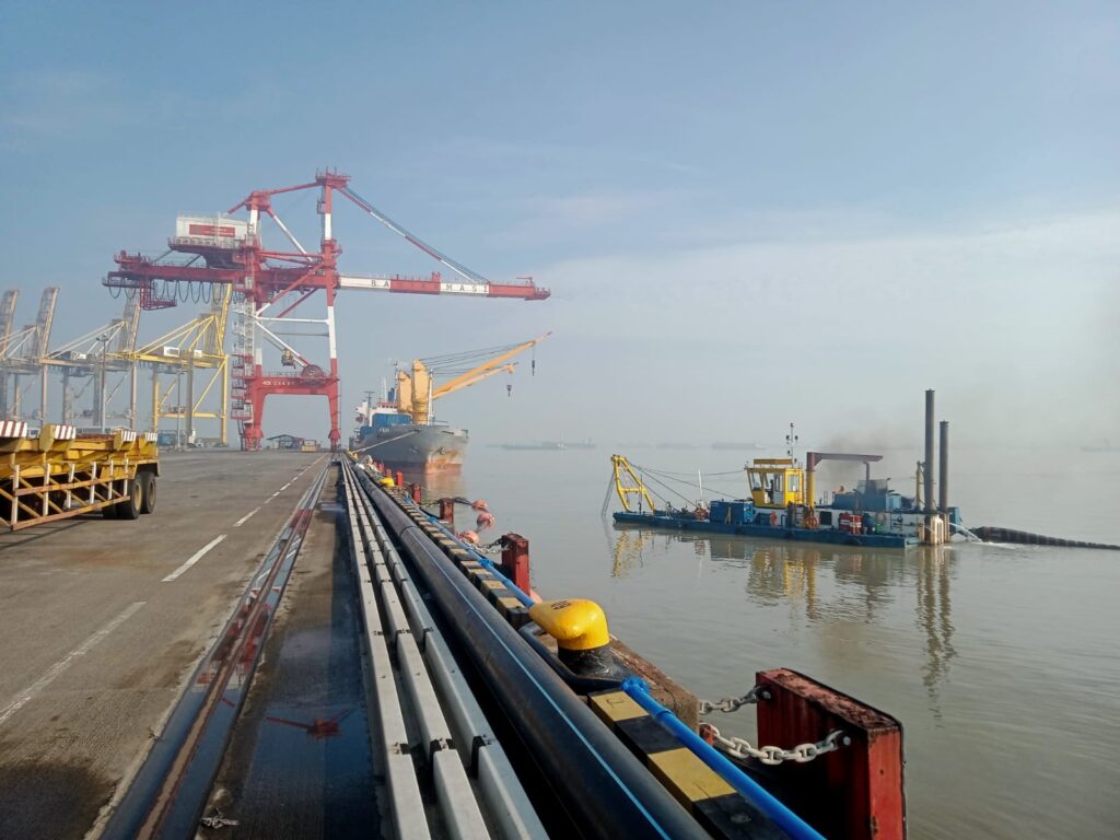 Perusahaan Pengerukan di Indonesia